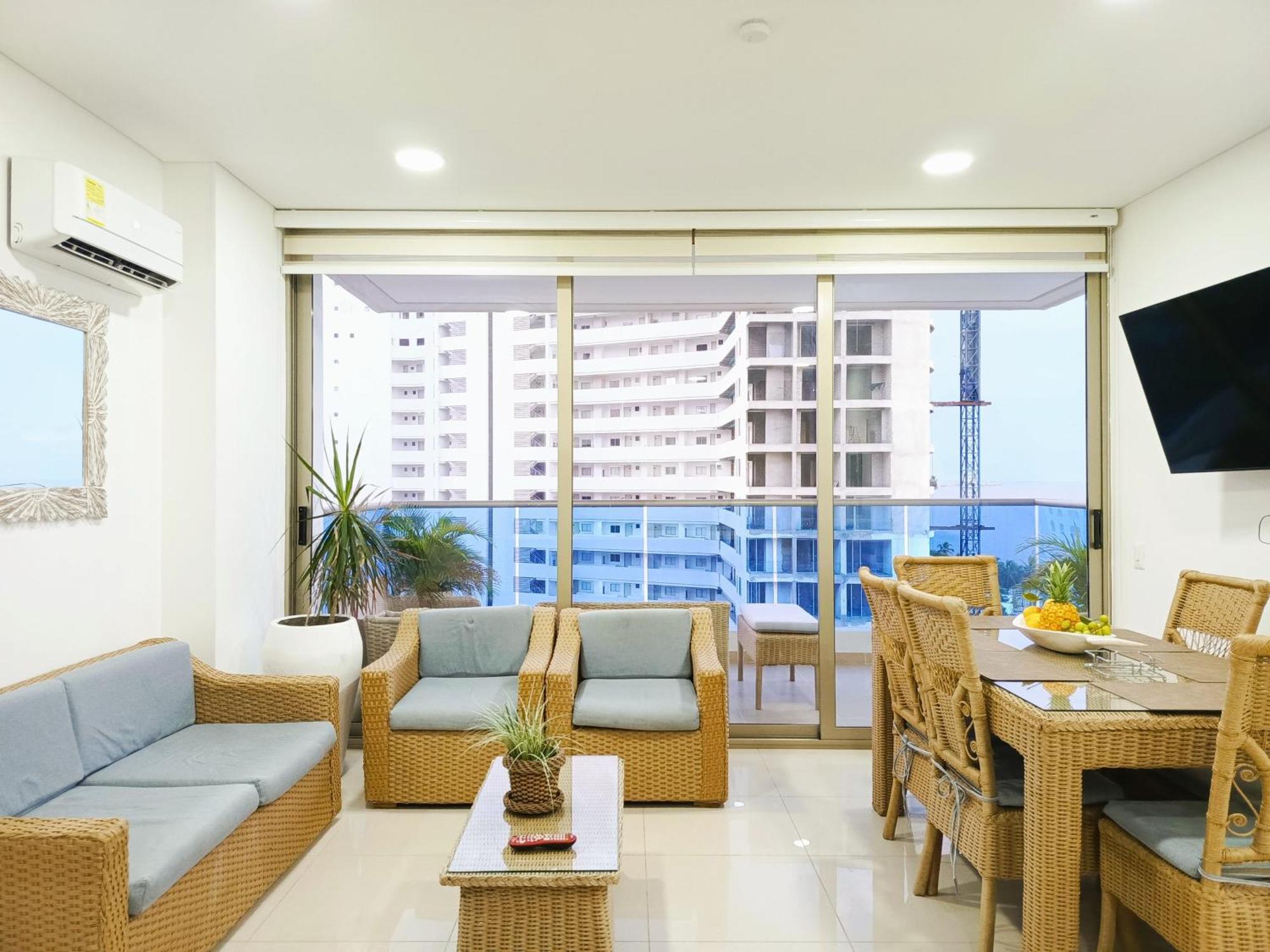 Aparthotel Apartasuites Samaria - Club De Playa 4*